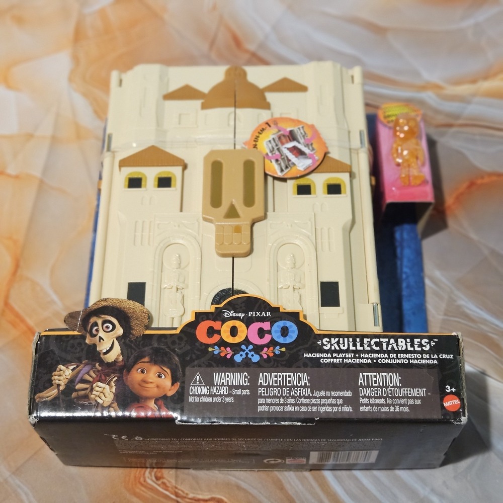 Disney Pixar Coco Skullectables Hacienda Playset Mattel Exclusive Figure